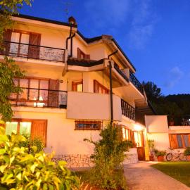 Cascia में, होटल Hotel Villa Stella