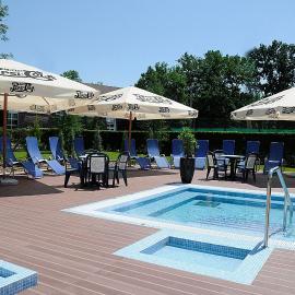 Garden Hotel Wellness és Konferencia, hotel a Szolnok