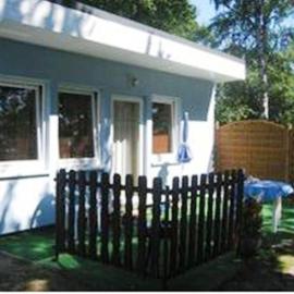 Bungalow Iris, hotell i Zinnowitz