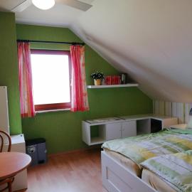 Privatzimmer mit Aussicht, hotel in Pirna