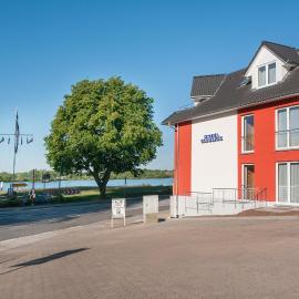 Viesnīca Hotel Elbblick Garni pilsētā Gēstahte
