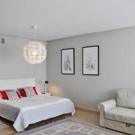 Czarna Wieża, hotel a Lwówek Śląski