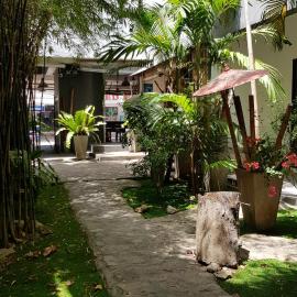Sairee Sairee Guesthouse: Ko Tao'da bir otel