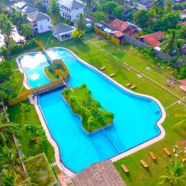 Amaluna Resorts