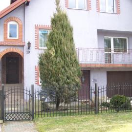 Cicha 10 Na górze-pokoje