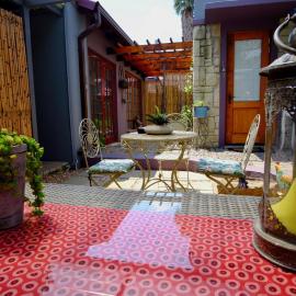 Milly's Touch Studios, hotel in Roodepoort