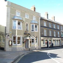 Calverts Hotel - Newport, Isle of Wight - FERRY TICKET FROM 89 POUNDS FOR A CAR & PASSENGERS RETURN, hotel em Newport
