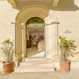 Ta Joseph: Xewkija şehrinde bir otel