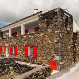 Ilhéu do Areeiro, hotel a Madalena