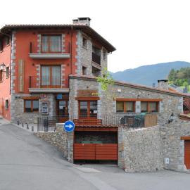 Aparthotel Bellver, hotel a Bellver de Cerdanya