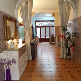 Casual House Valencia – hotel w Walencji