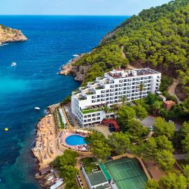 Palladium Hotel Cala Llonga - Adults Only, hotel v mestu Cala Llonga