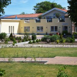 Kirch Jesar में, होटल Ferienresort Texas MV