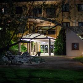 Hotel Balneario Valle del Jerte, hotel v destinácii Valdastillas