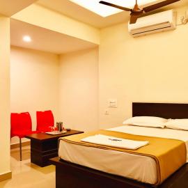 Mangalore में, होटल COSMO LODGE
