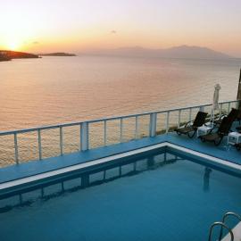 Vana Holidays, hotel v mestu Ornos