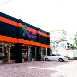 Hotel Renacer, hotel din Santo Domingo