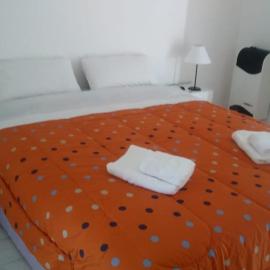 Aloha VIII - Caseros, Hotel in Caseros