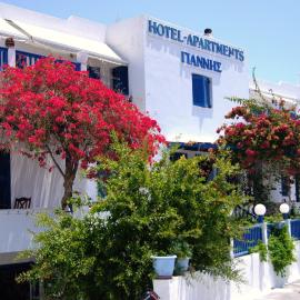 Hotel Apartments Giannis，阿達瑪斯的飯店