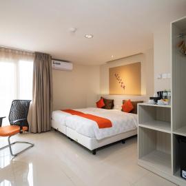 The Gloria Suites Grogol، فندق في جاكرتا