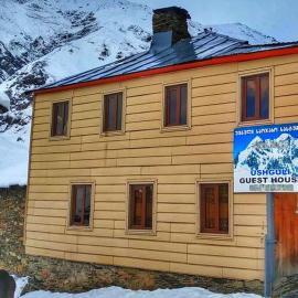 Guest House Buba, hotel en Ushguli