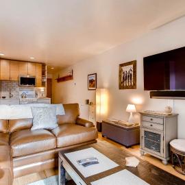 Cedar Lodge Peak One Studio Condo: Downtown Frisco, khách sạn ở Frisco
