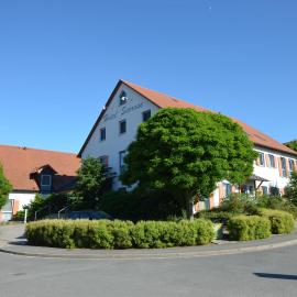 Landhotel Seerose, hotel em Langenzenn