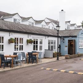 The Five Bells by Innkeeper's Collection: Weston Turville şehrinde bir otel