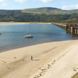 92 Barmouth Bay Holiday Park, hotel Llanddwywe-ben