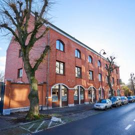 HI Brussels Generation Europe Hostel, хотел в Брюксел