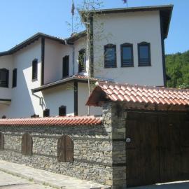 комплекс ВОДОПАДА, hotel i Khrabrino