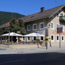 Landgasthof Kirchmayer, hotel sa Farchant