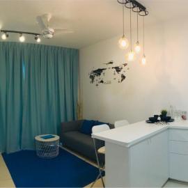 Santorini by J&G - FREE WiFi & Netflix, khách sạn ở Skudai