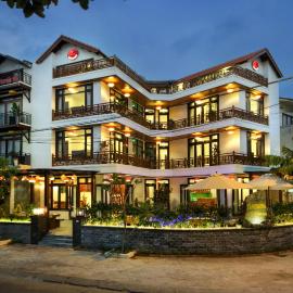 Threeway Riverside Villa, hotel in Hoi An