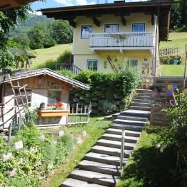 Ferienhaus Niedernsill, hotel in Niedernsill