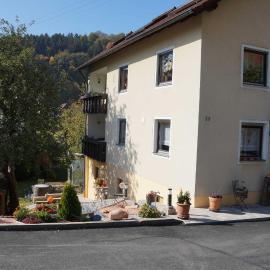 Ferienwohnung Lang am Radweg, Hotel in Heiligenstadt