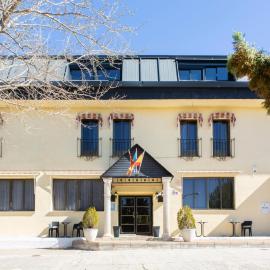 Hotel El Prado by Vivere Stays, hotel in Carrascosa del Campo