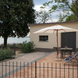 Waterfront Studio, Hotel in Monte del Lago