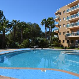 Lovely familiar apartment with pool in Cap Salou