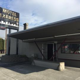 Motel express، فندق في إيفريت