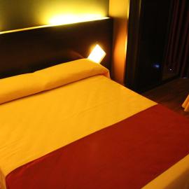 Hostal Royal Almorox, hotel in Almorox