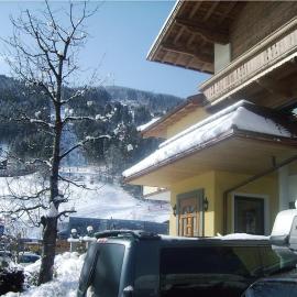 Hotel-Garni Klocker, hotelli kohteessa Kaltenbach