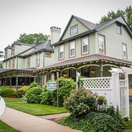Vandiver Inn