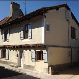 Eymet Townhouse, hotel u gradu Eme