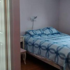 Private Room near Airport, hotel in Mississauga