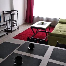 Fly Up Home apartment, hotel sa Boryspil