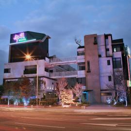 Doule Motel