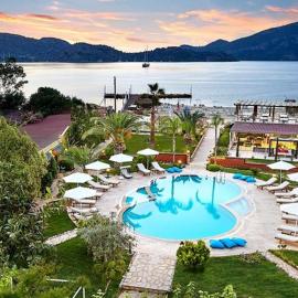 Fİ Light Solto Boutique Beach Hotel, hotel v destinaci Selimiye