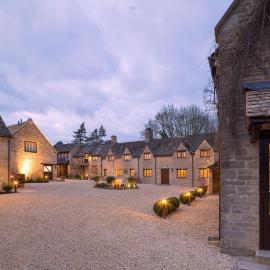 Old Swan & Minster Mill, hotel sa Minster Lovell
