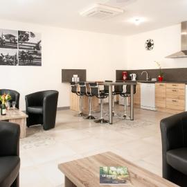 Appartement Duplex Totalement Meublé et Équipé, hotel u gradu Lignières